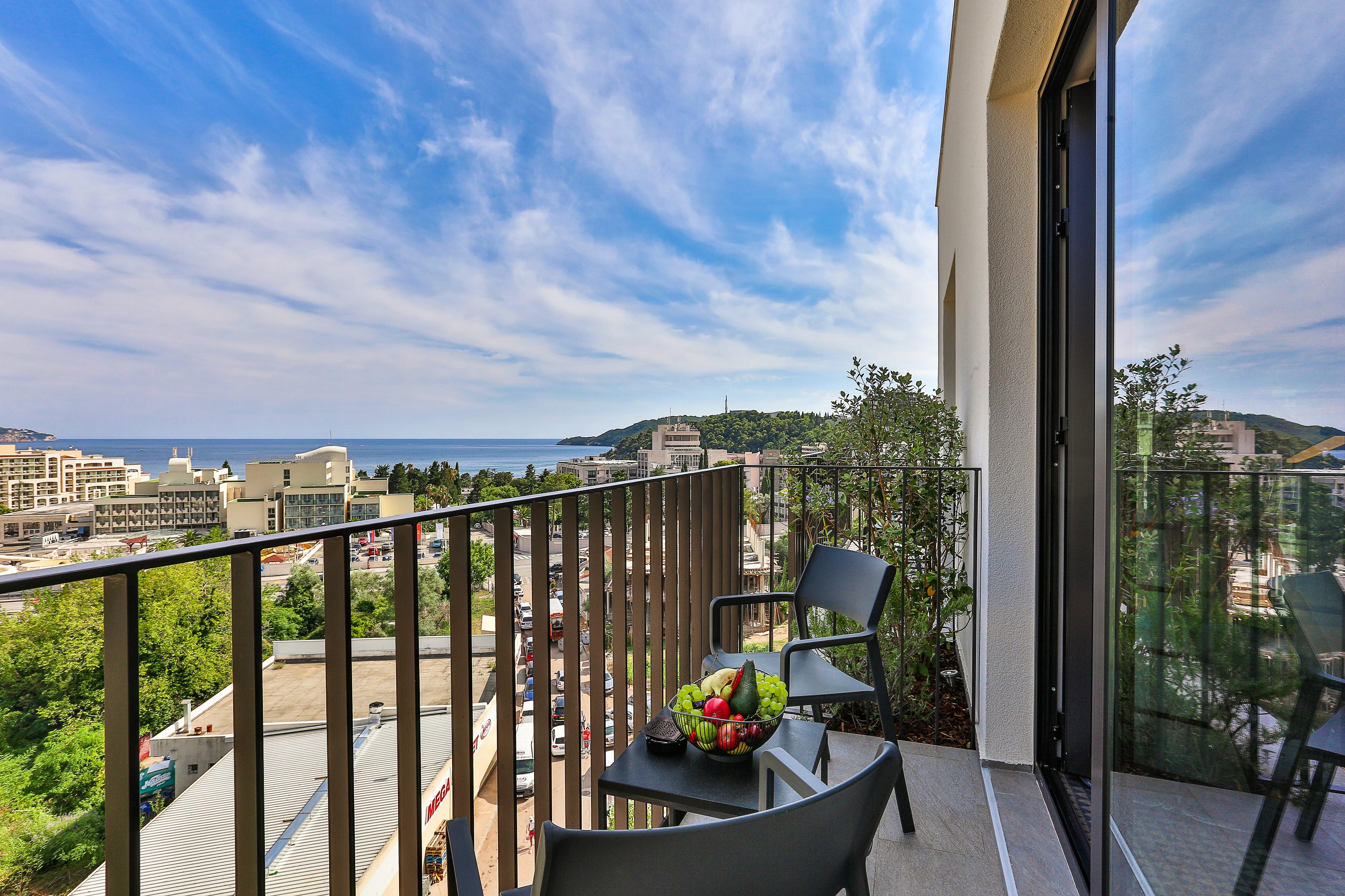 Hotel Kalos Budva Dış mekan fotoğraf