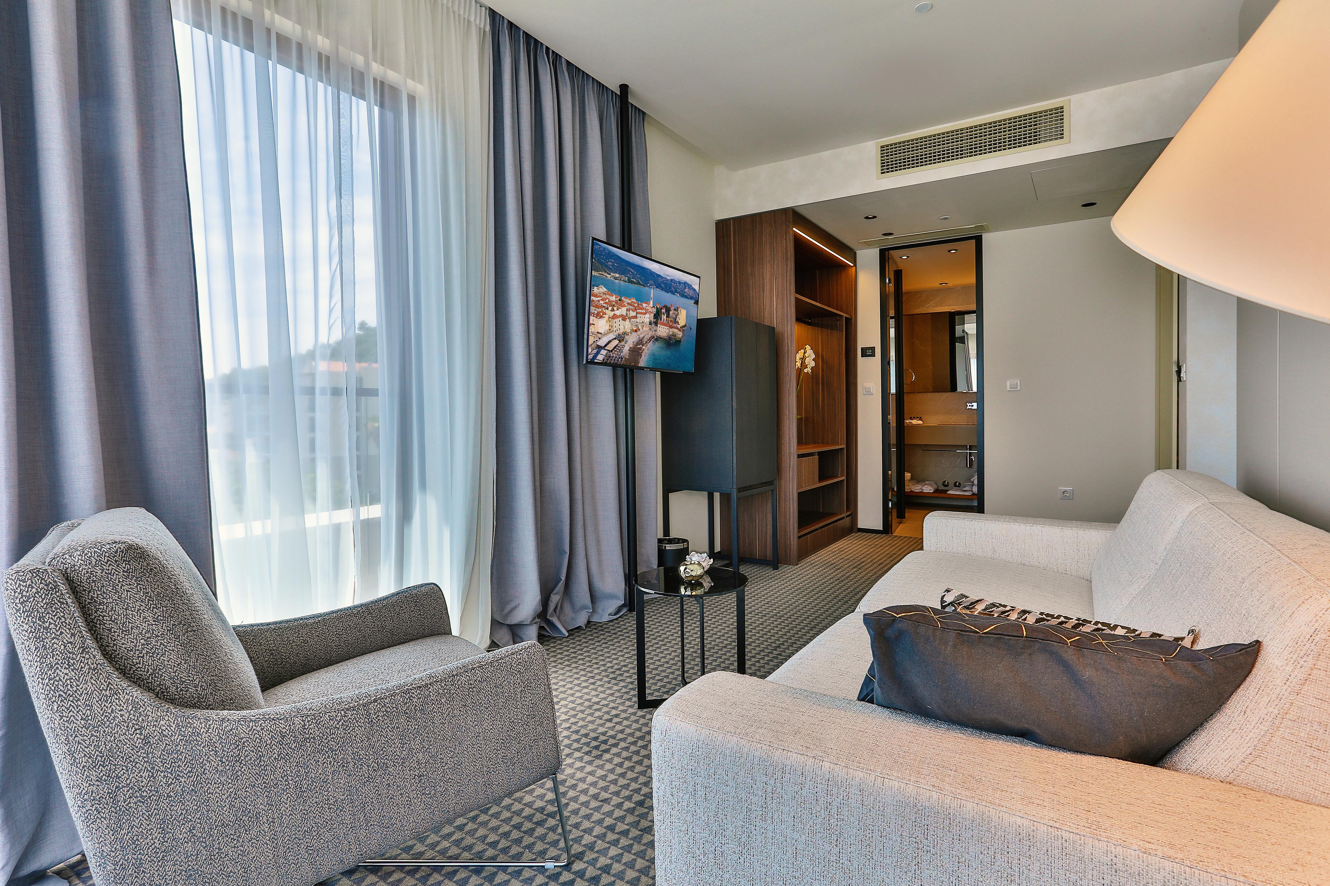 Hotel Kalos Budva Dış mekan fotoğraf