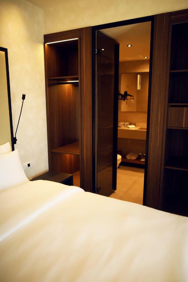 Hotel Kalos Budva Dış mekan fotoğraf